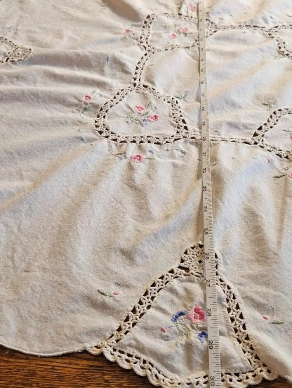 Handmade #embroideredhandmade floral